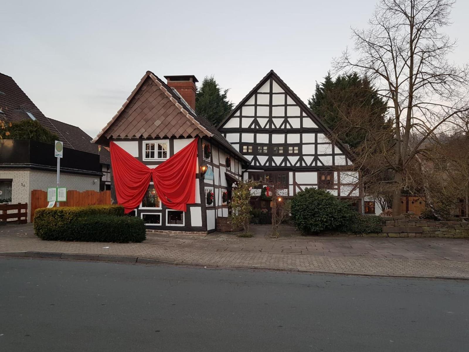 Ferienwohnungen - Karin Kehne -Gartenblick Bodenwerder Esterno foto